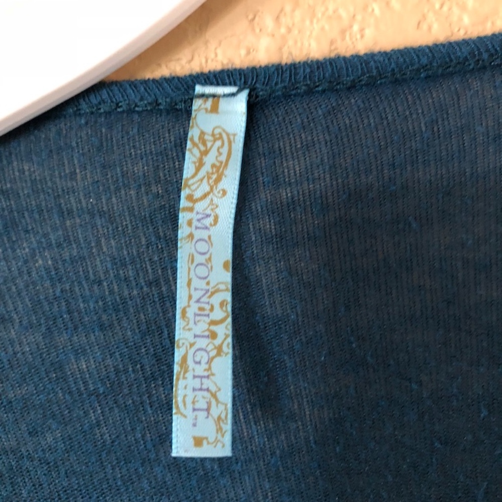 Sweater - Picture 3 of 3